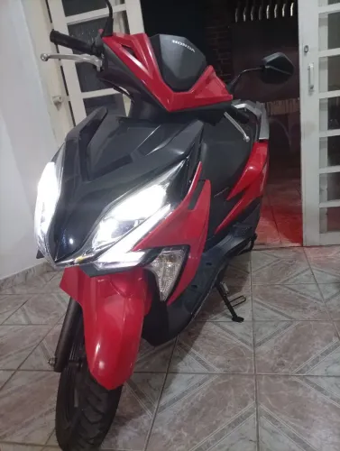 Vendo moto elite 125 cilindradas ano 2024  com apenas 14.796 rodados