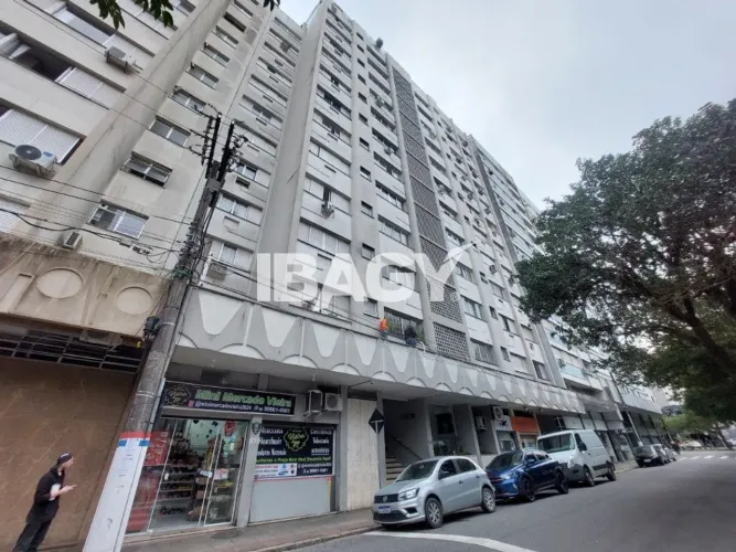Excelente Apartamento 1 dormitório(s) em Centro - Florianópolis