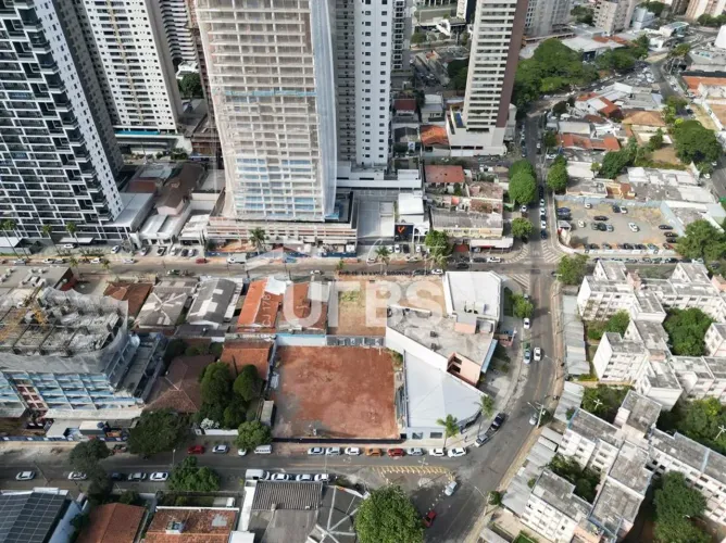Terreno comercial à venda no Setor Marista, com 968,47m², localizado na Rua 139, uma das r