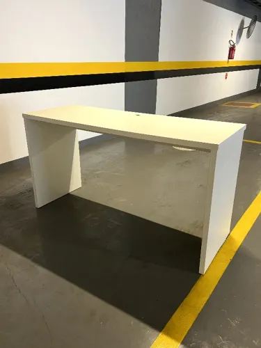 Mesa de escritório - Mesa de marcenaria
