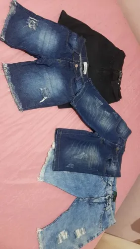 Vendo bermuda infatil 10anos 70 reais, as 4 bermuda 