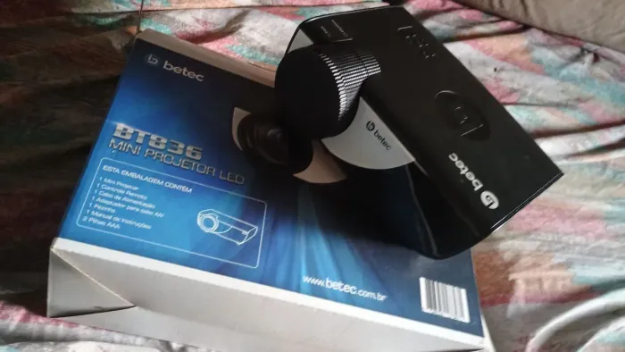 Projetor 100 polegadas