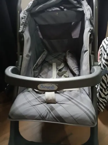 Carrinho de bebe USADO
