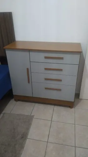 Cômoda perfeita para organizar seus pertences 
