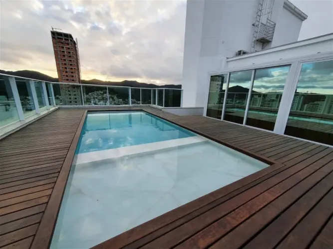 OBERTURA COM PISCINA PRIVATIVA NA BARRA NORTE EM BALNEÁRIO CAMBORIÚ