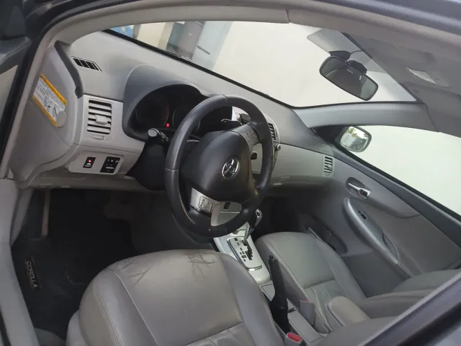 Toyota Corolla XEI 2.0 Flex 16V Aut. 2012