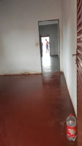 Alugo casa no bairro São Domingos