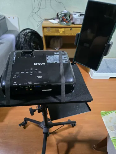 Projetor epson s18+ completo