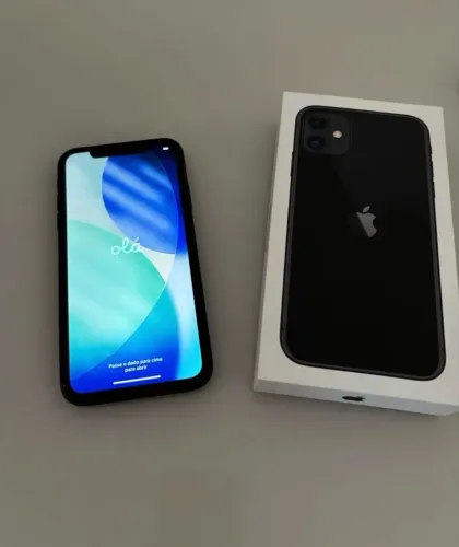 iPhone 11