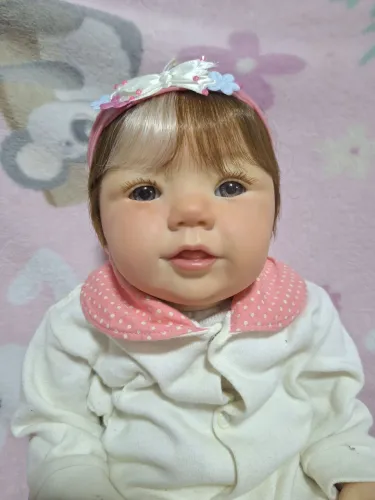 Bebê reborn Kit Abigail Smile 
