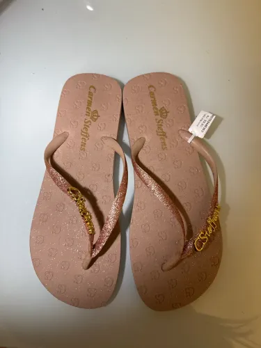 Chinelo Carmen Steffens novo nunca usado 