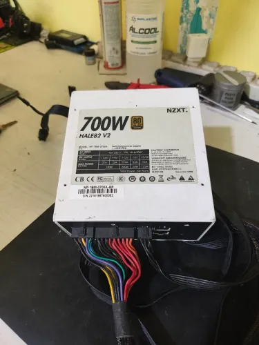 FONTE NZXT 700W 80 PLUS BRONZE