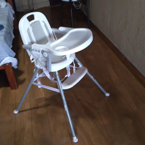 Vendo cadeirinha de alimentaçao