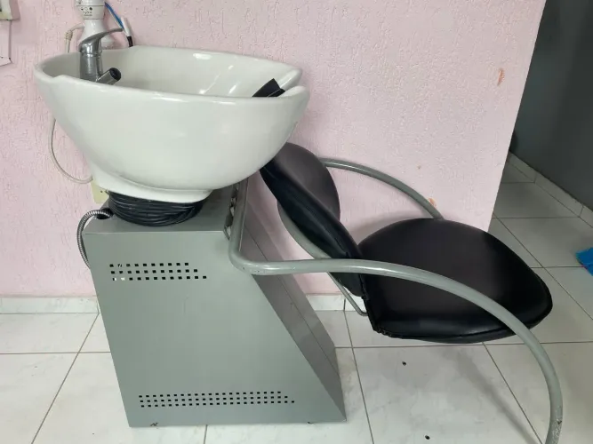Lavatório para salão completo ? R$ 800