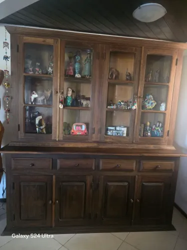 Vendo estante madeira maçica