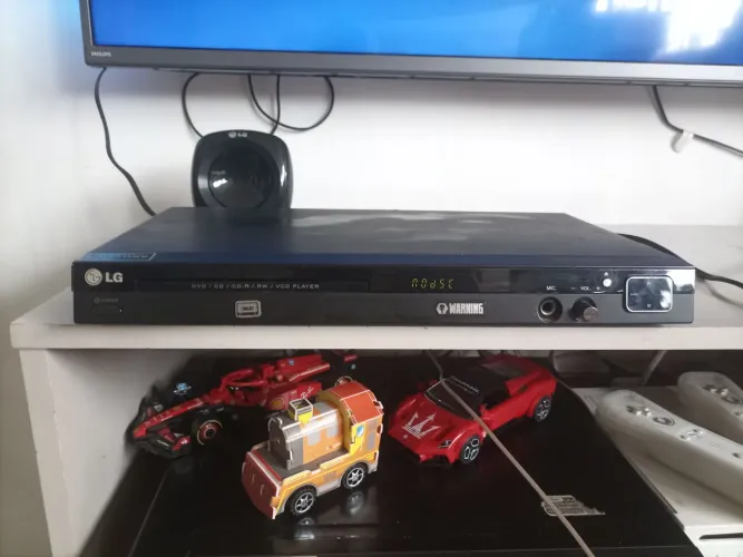 Dvd LG 127v