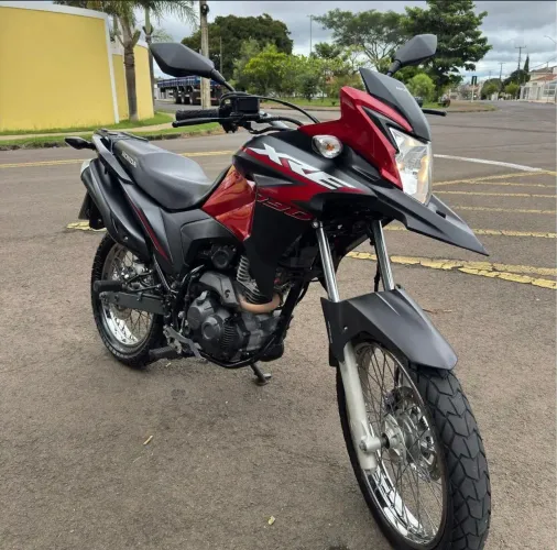 Moto Honda XRE 190 flex