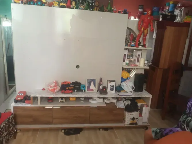 Vende-se este painel