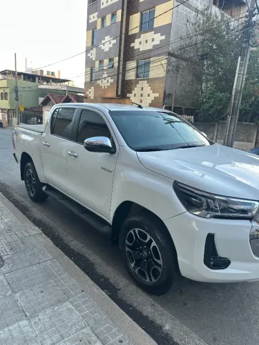 Toyota Hilux CD SRV 4X4 2.8 TDI Diesel Aut. 2024