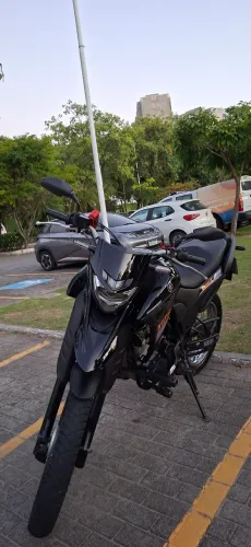 Vendo ou troco xtz lander 250 nova.