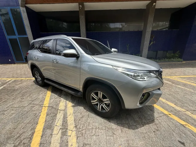 Toyota Hilux SW4 SRV 4X2 2.7 Flex 16V Aut. 2018
