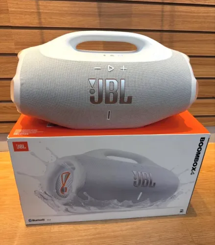 Caixa de som JBL Boombox 4 novo lacrada com garantia 