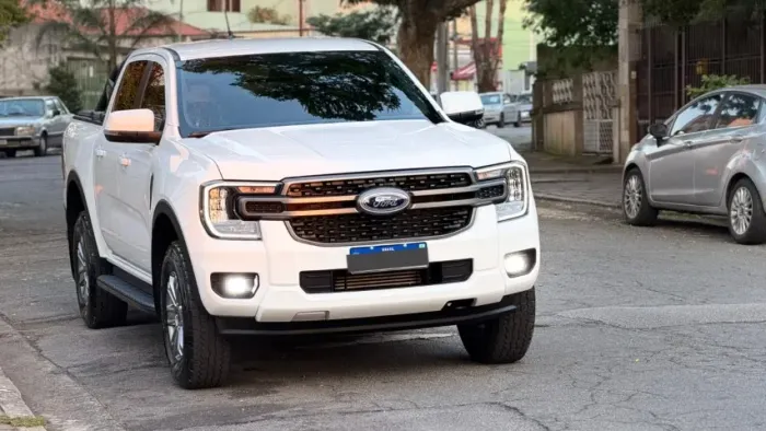 Ford Ranger XLS 2.0l 4X4 2025