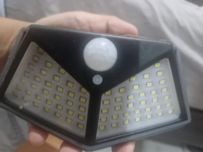 Kit 2 lâmpadas solar - Faço entrega