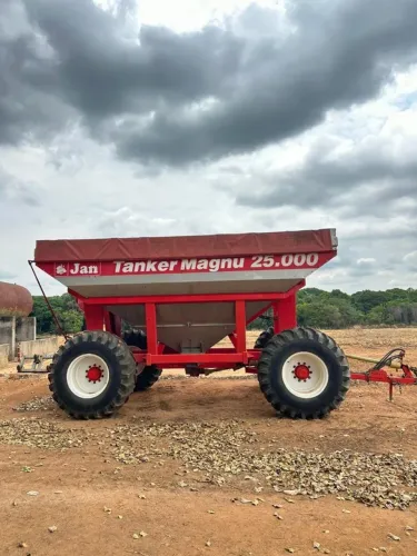 Bazuca Jan Tanker Magnu 25.000 2023