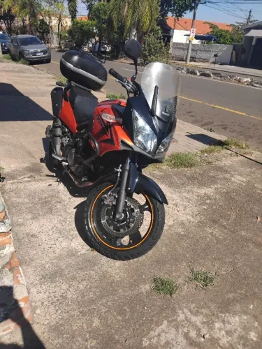 Suzuki V-STROM 650 cc 2011