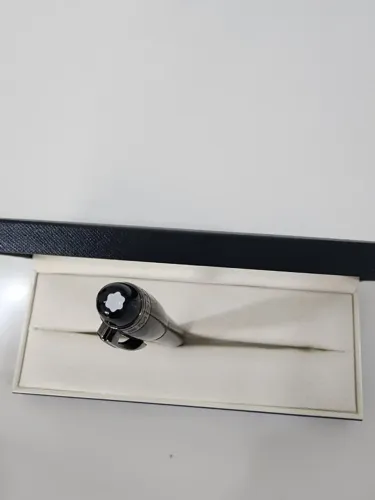Caneta Mont Blanc com garantia e certificado