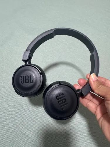 Fone de ouvido JBL