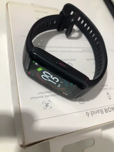 Honor Band 6