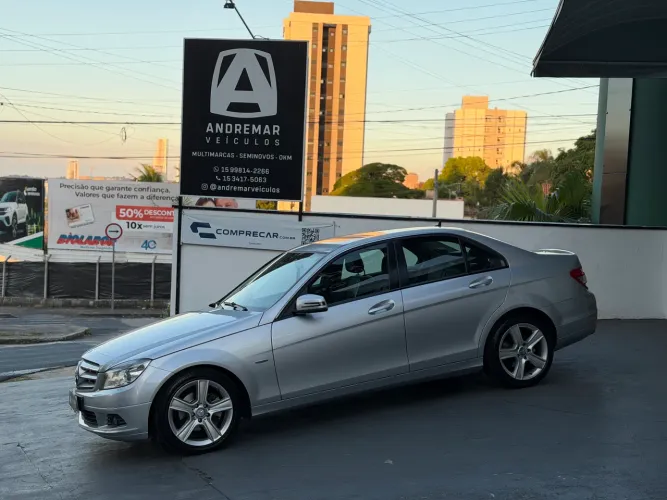 Mercedes-Benz C-180 CGI Classic 1.8 16V 156cv Aut. 2011