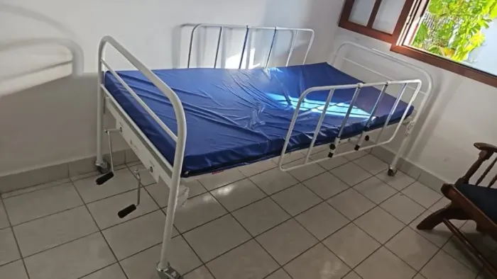 Cama Hospitalar