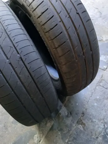 2 pneus 175/65/14