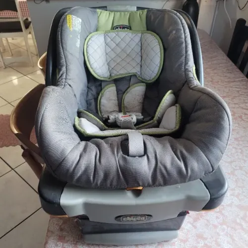 cadeirinha de automovel para bebe, marca chicco