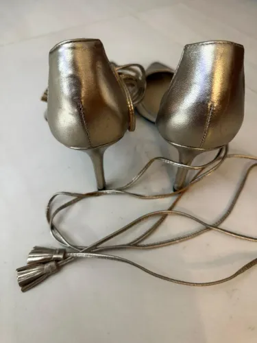 Vendo sapato Lelis Blanc 