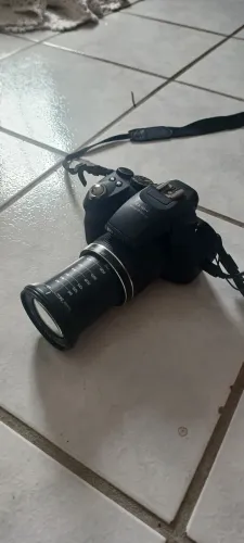Câmera Fujifilm FINE PIX HS10