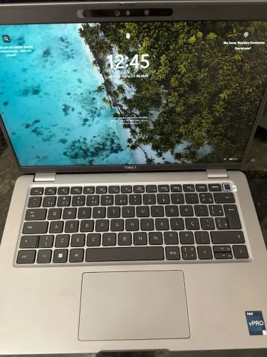 Dell Latitude 5440 - Intel i5 13ª Geração | 16GB RAM | SSD 512GB (Estado de Novo)