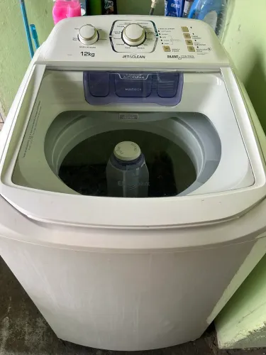 Máquina de lavar 12kg Electrolux 
