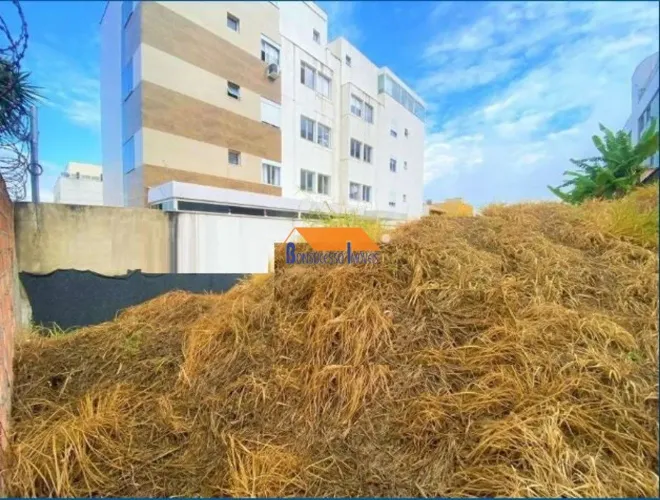 terreno no Bairro Fernão Dias em Belo Horizonte