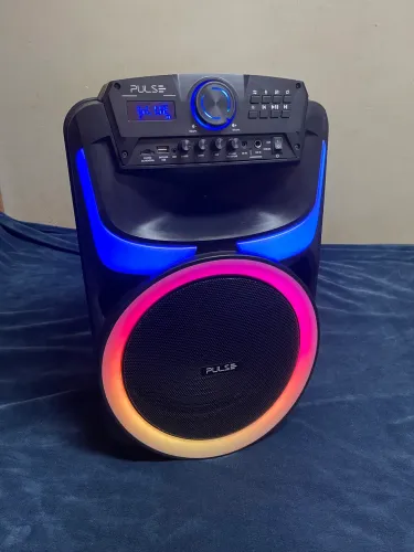 Caixa 5500w NOVA muito potente pra sair hoje