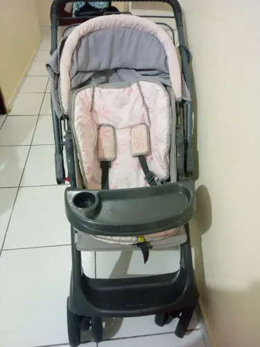 Carrinho de bebê 200