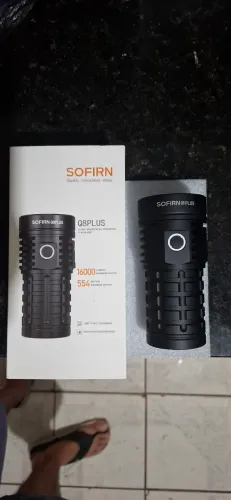 Lanterna tática sofirn q8 plus 16.000 lumens
