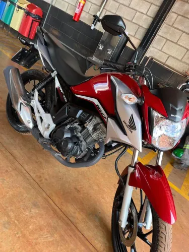 Vendo Titan 160Ex 2023/2024