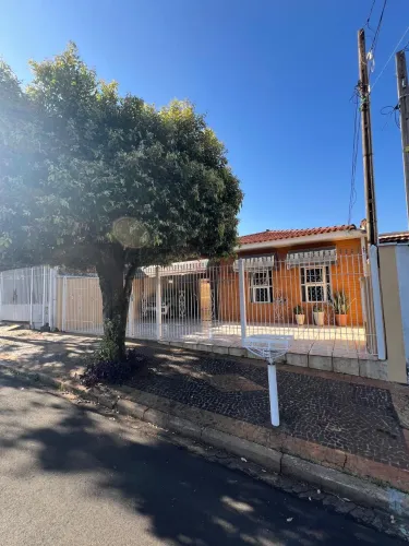 Casa à venda em Sumaré, Vila Menuzzo, com 5 quartos