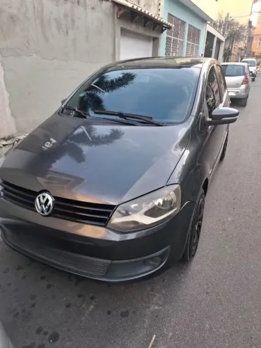 Volkswagen Fox 1.0 MI Total Flex 8V 5P 2013