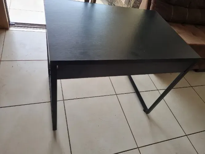 Escrivaninha para computador