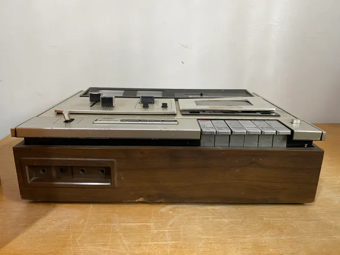 Tape Deck Gradiente relíquia.
